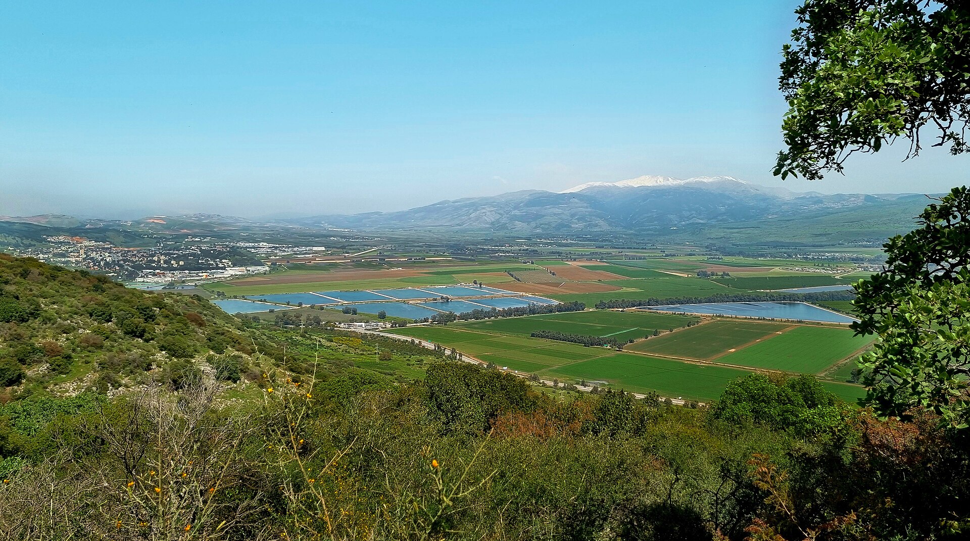 La vallée de Houla et le doigt de la Galilée, vus des monts Naftali